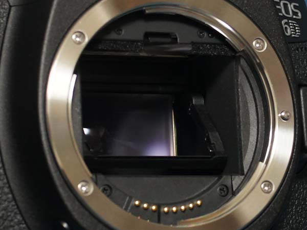 キヤノン Canon EOS6Dの徹底レビュー フルサイズ・デジタル一眼レフ /monoxデジカメ比較レビュー