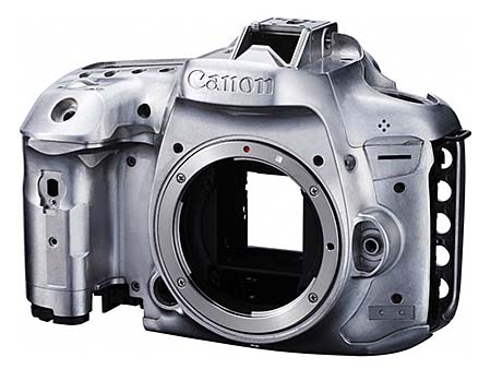キヤノン Canon EOS7D MarkII APS-Cサイズのフラグシップ・デジタル一眼レフ /monoxデジカメ比較レビュー