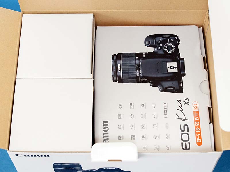 カメラ デジタルカメラ キヤノン Canon EOS Kiss X5の外観をみる /monox デジカメ 比較 レビュー