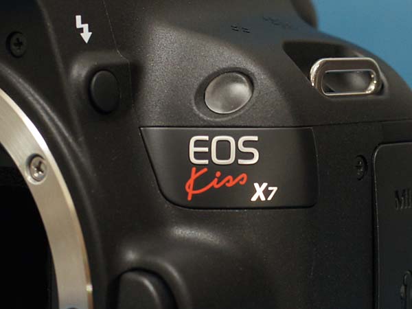 Canon EOS KissX7