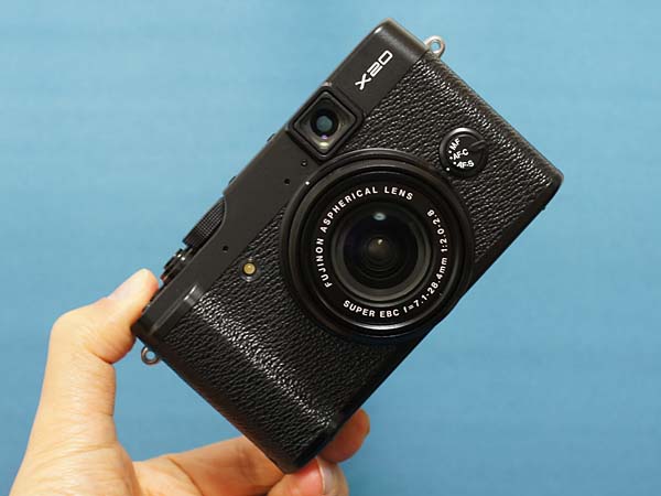 xmtC FUJIFILM X20