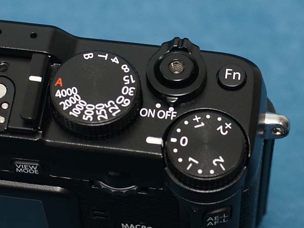 FUJIFILM X-E1