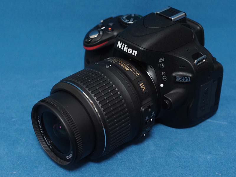 Nikon AF-S DX NIKKOR 18-55mm f/3.5-5.6G VR