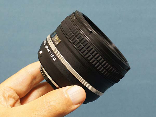 ニコン AF-S NIKKOR 50mm f/1.8G (Special Edition)