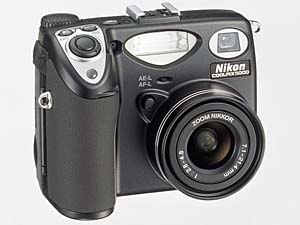 jR Nikon COOLPIX5000