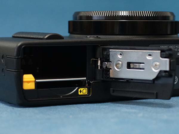 ニコン Nikon COOLPIX Aの徹底レビュー 高級コンパクト /monoxデジカメ 
