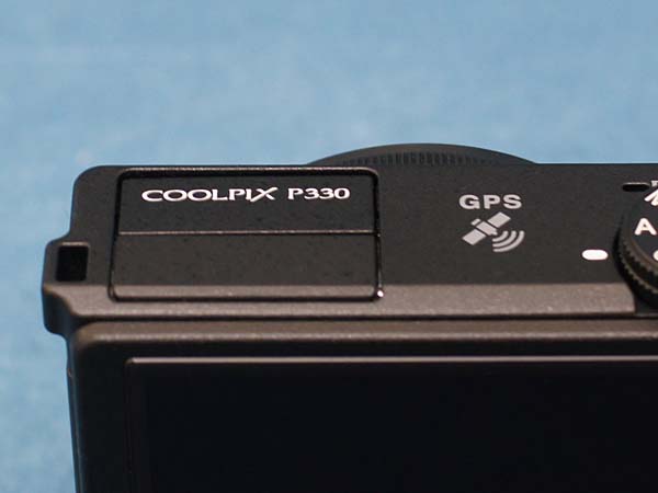 jR  COOLPIX P330 Nikon