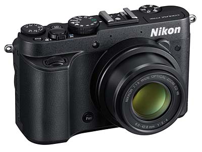 jR Nikon COOLPIX P7700