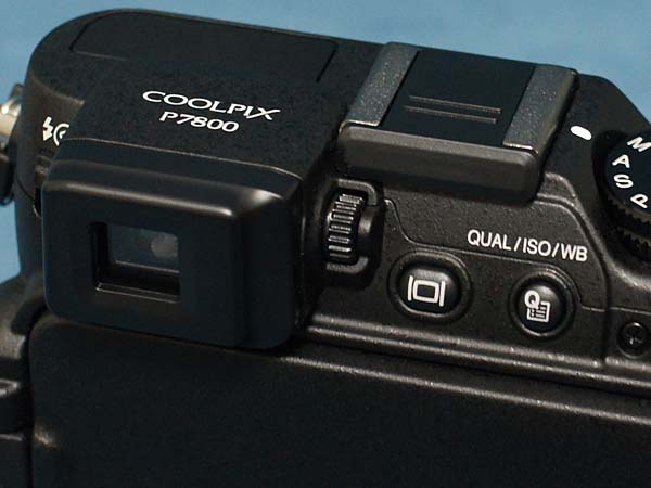 jR   COOLPIX P7800 Nikon