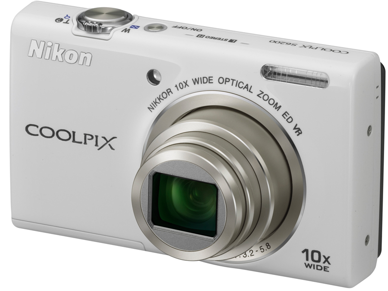 Nikon COOLPIX S6200