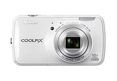 jR Nikon COOLPIX S800c