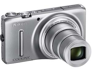 jR Nikon COOLPIX S9400