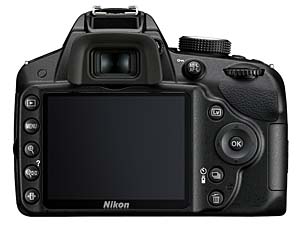 jR Nikon D3200