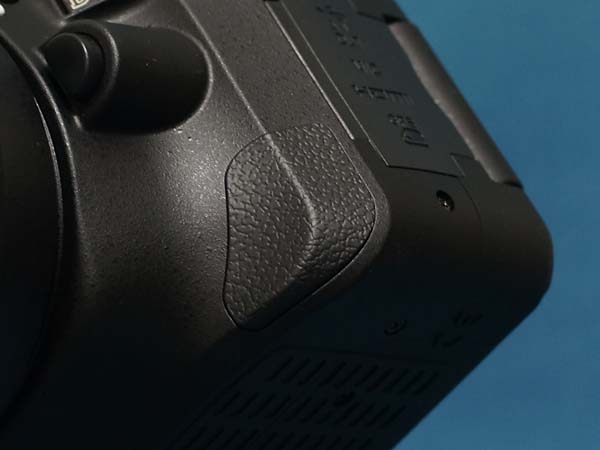 ニコン Nikon D5200の徹底レビュー デジタル一眼レフ /monoxデジカメ 