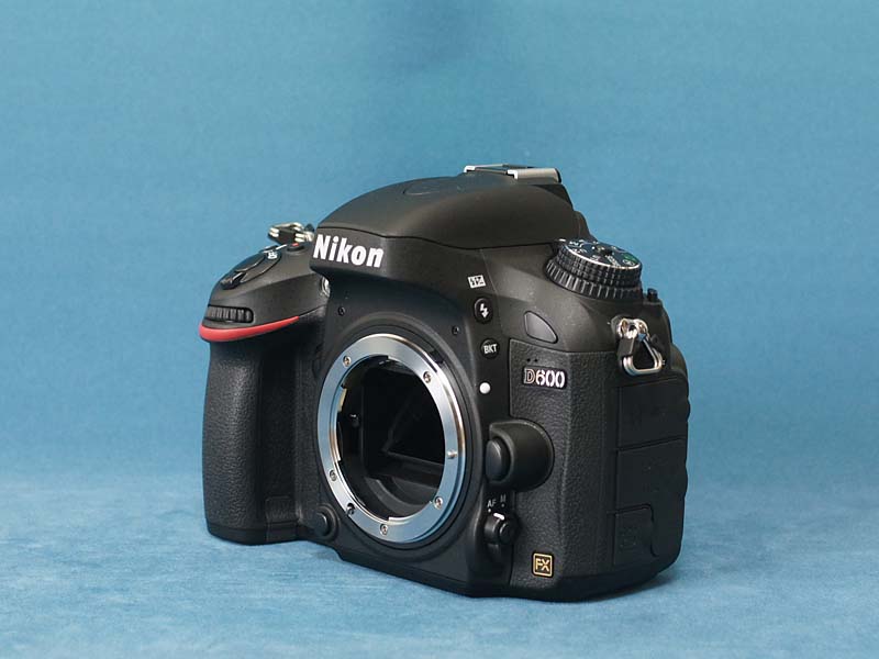 Nikon D600