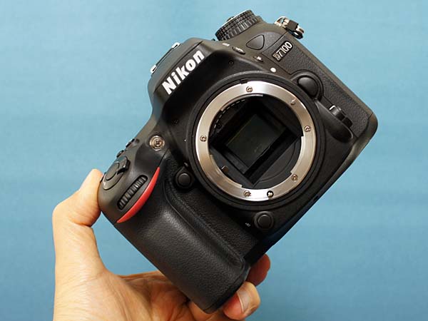 Nikon D7100