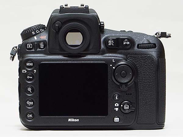 Nikon D810