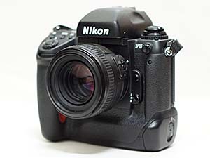 ニコン F5