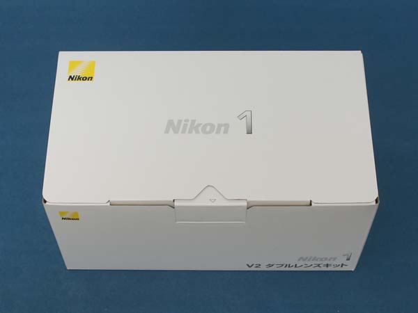 Nikon V2