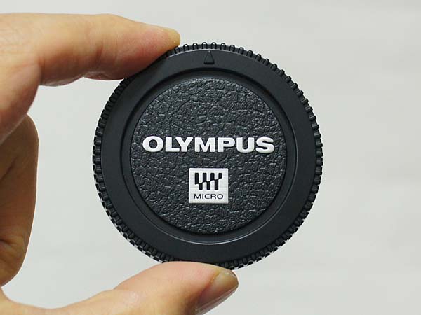 OLYMPUS OM-D E-M10