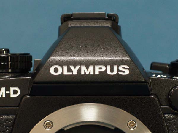 OLYMPUS OM-D E-M1