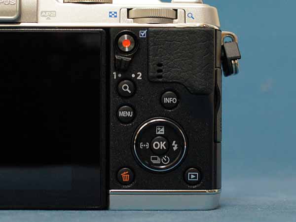 OLYMPUS PEN E-P5