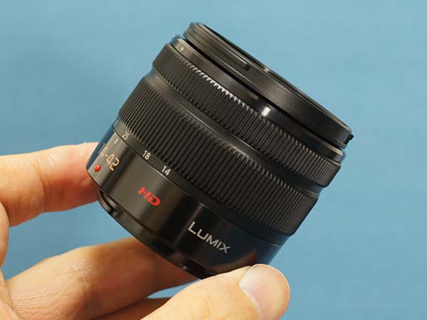 LUMIX G VARIO 14-42mm/F3.5-5.6 II ASPH./MEGA O.I.S. H-FS1442 ...