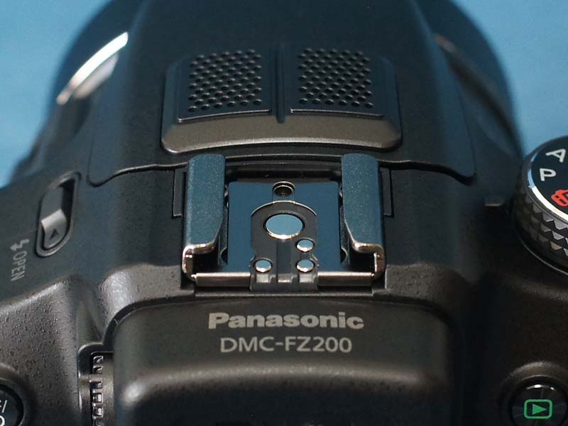 Panasonic LUMIX DMC-FZ200