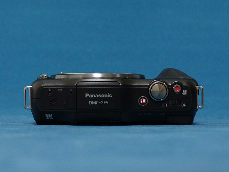 パナソニック LUMIX DMC-GF5の外観をみる /monox デジカメ 比較