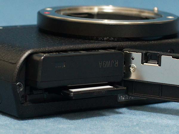 Panasonic LUMIX DMC-GM