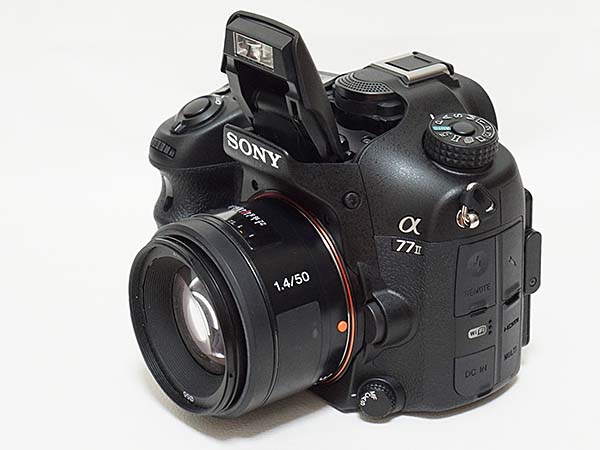 SONY α77II