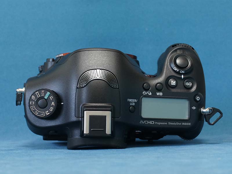 OLYMPUS α99